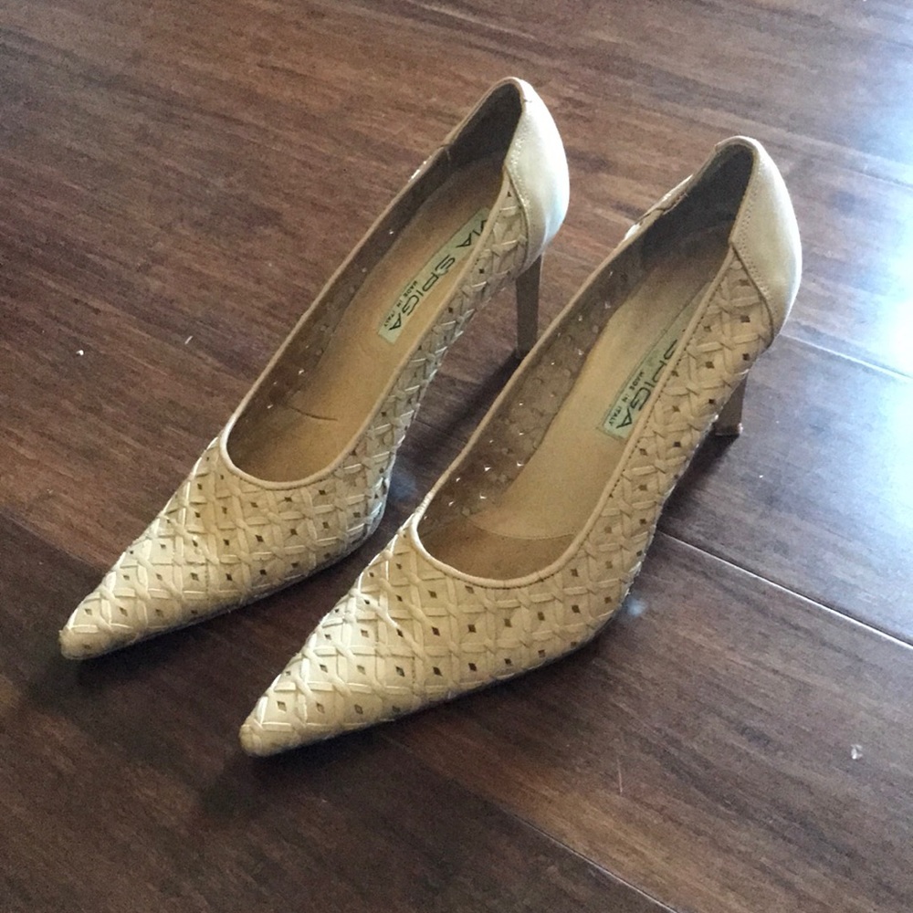 Via Spiga Raffia like Nude leather Stilettos